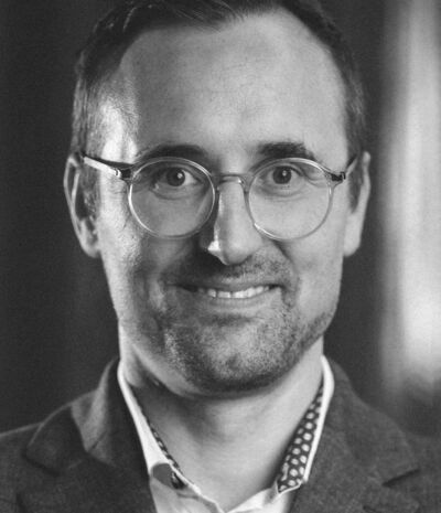 Starnecker, Dr. Alexander